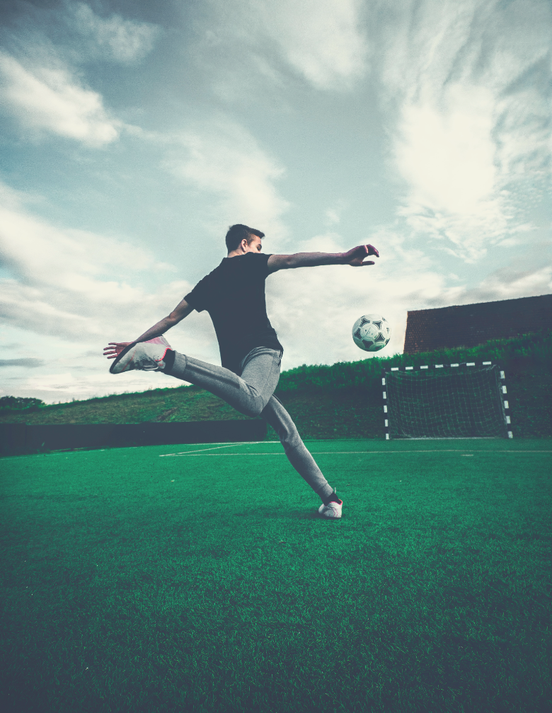 When you choose the best portable soccer goal, it allows you to practice from anywhere at anytime.
