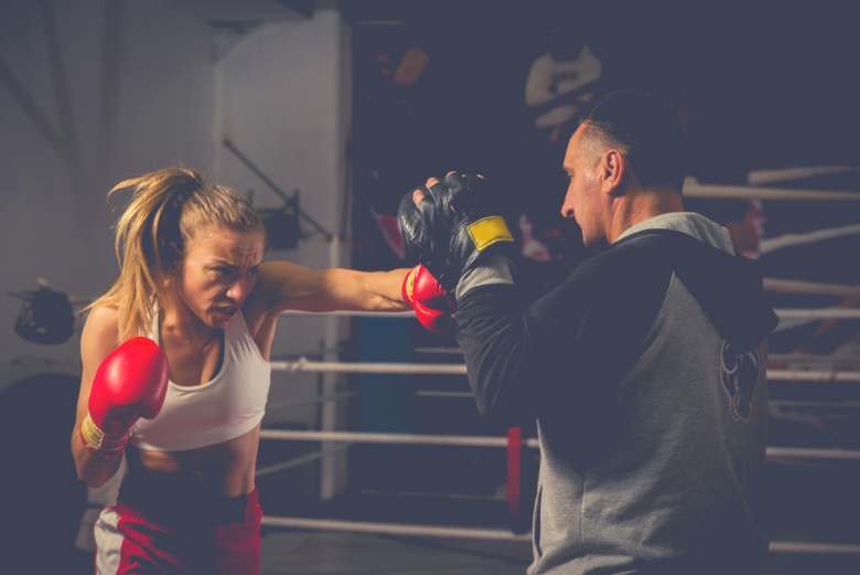 The best boxing mitts, also known as focus pads will help you develop your boxing technique with your training partner.